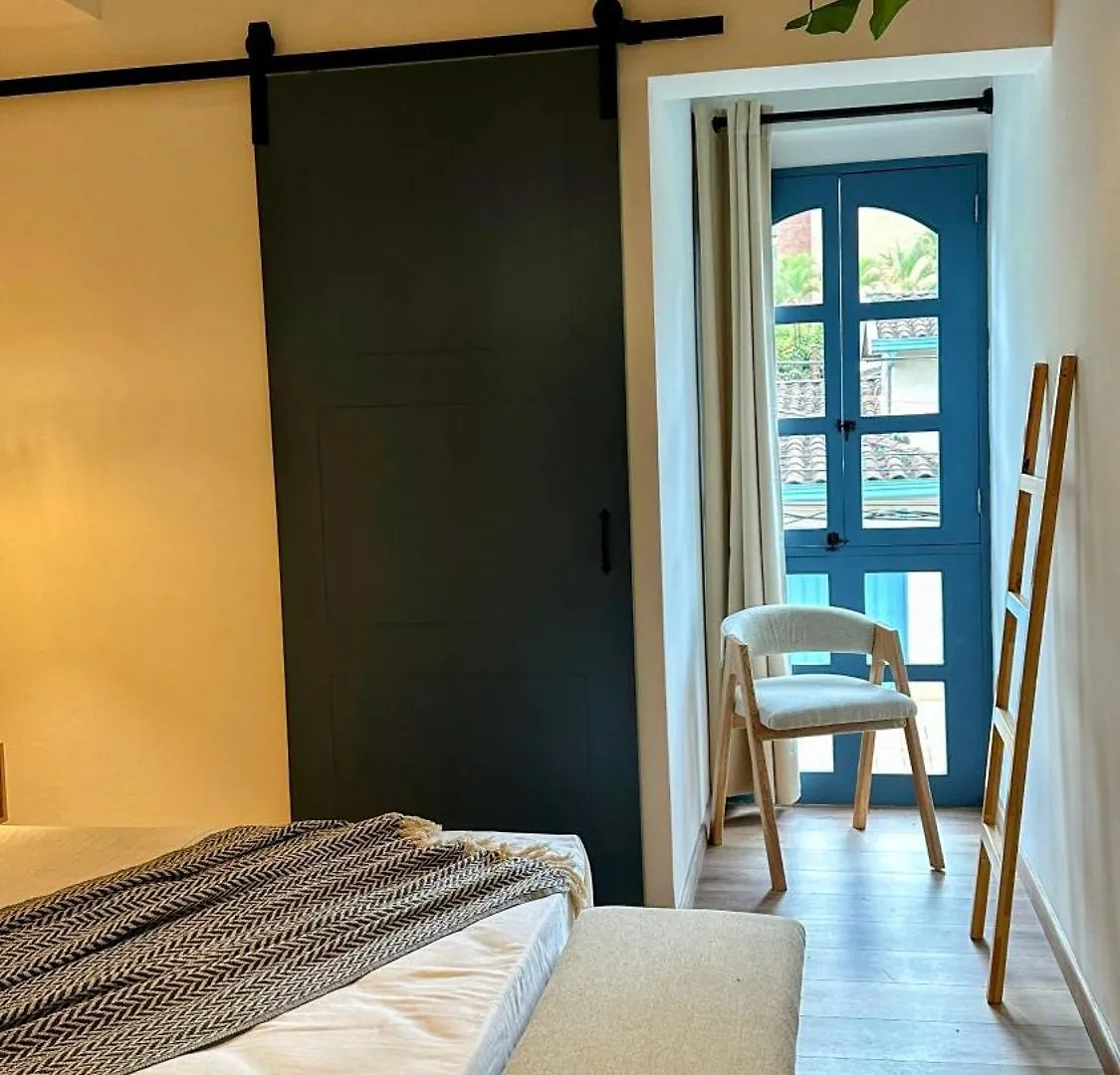 Poblado Luum Boutique Hotel Medellín 3*,  Colombia