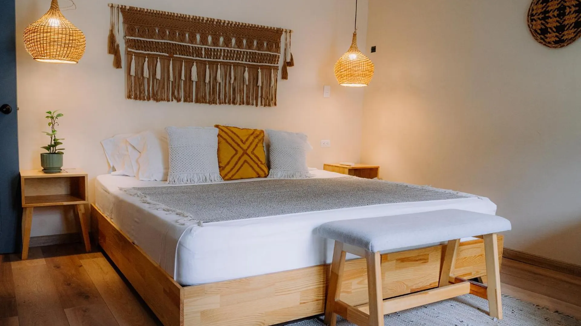 Poblado Luum Boutique Hotel Medellín